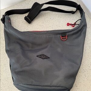 Sherpani Payton Large Gray Crossbody Purse Hobo Handbag